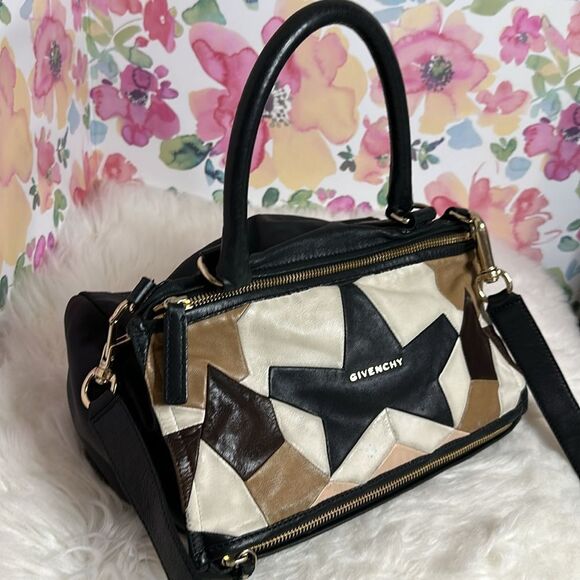 💯Authentic Givenchy PANDORA LEATHER HANDBAG Multi Color MM Size🍀 - Picture 9 of 17